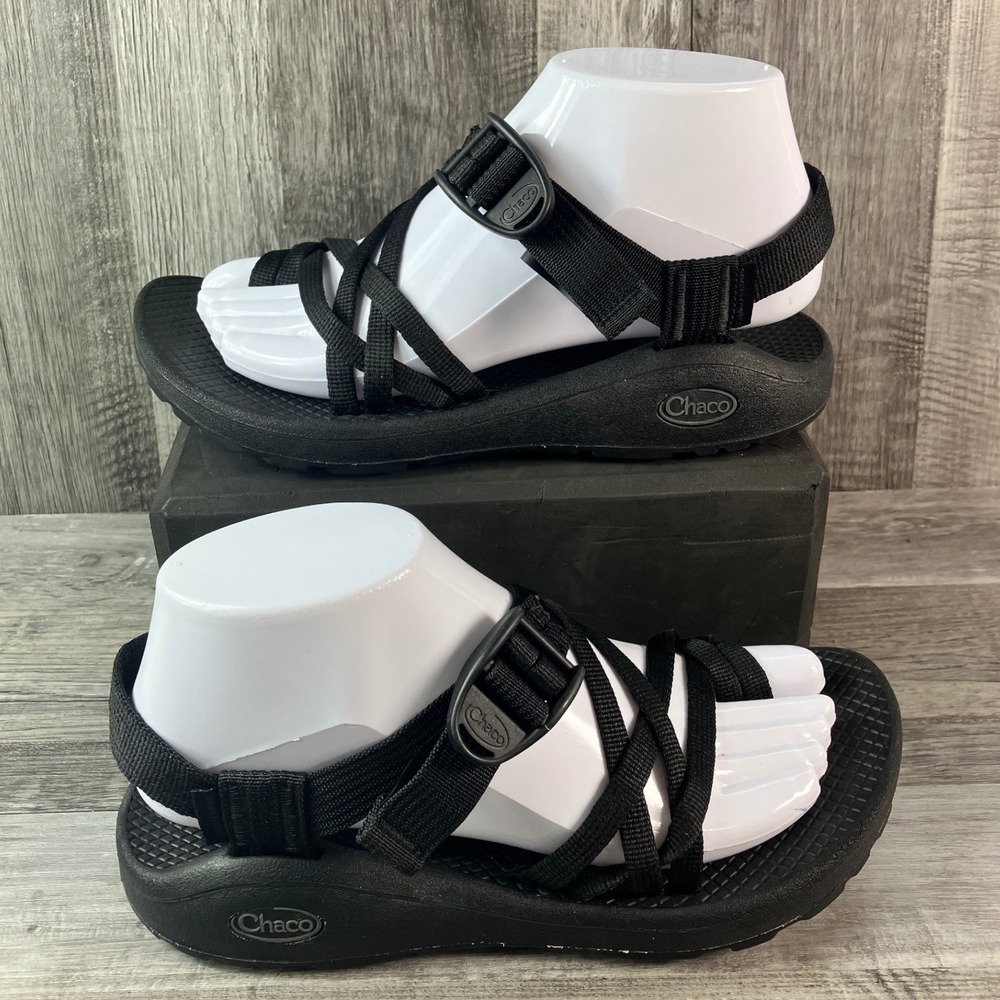 Chaco Z/Cloud 2 Womens 7 Black Sport Sandals Hiking Water Shoes J107320
